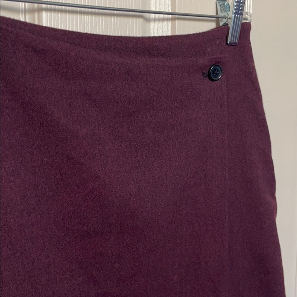 Skirt - Picture 2 of 5
